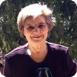 Dr. Linda Umbdenstock, Lifetime Achievement Award 2016